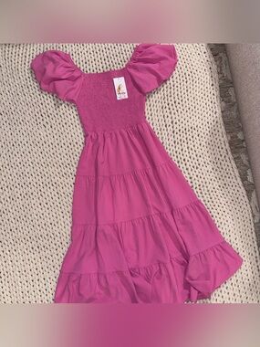 ✨NWT✨ PrettyGarden Women’s Pink Puff-Sleeve Tiered Dress
